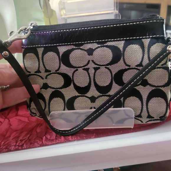 Coach Monogram Black and Cream Wristlet